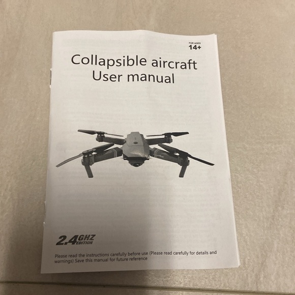 SMALL DRONE W/ CAMERA - Picture 4 of 4